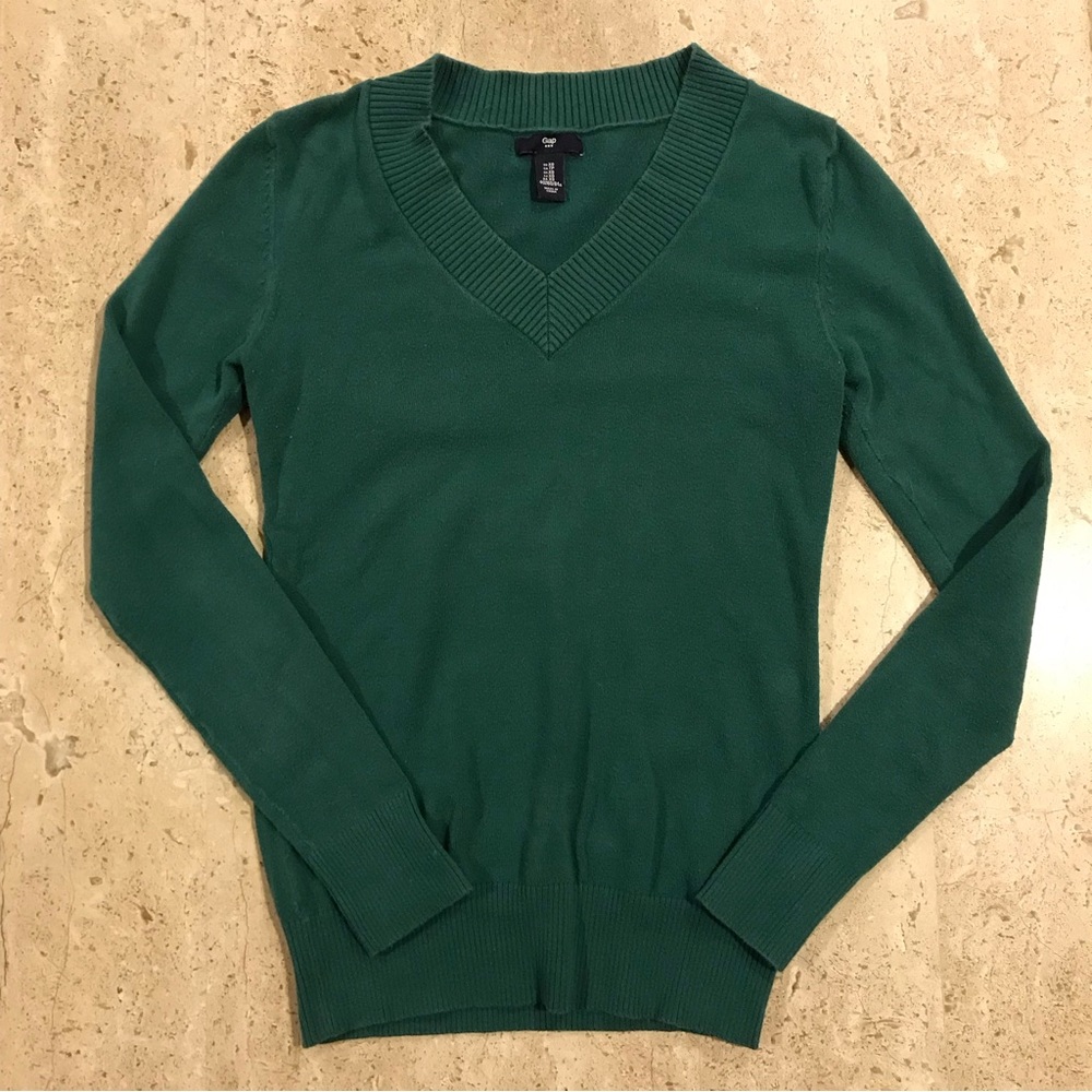 Gap Green Vneck Sweater size XS